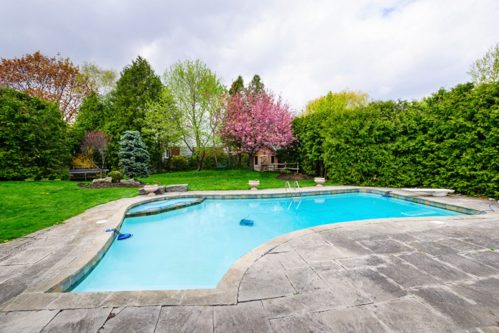 The Many Benefits Of Owning And Financing A Swimming Pool
